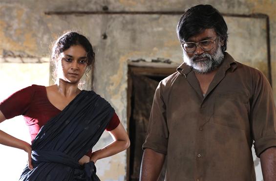 Saani Kaayidham Review - Is all about form and is quite sharp in that aspect!