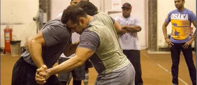 Salman Kahn begins training for Sultan
