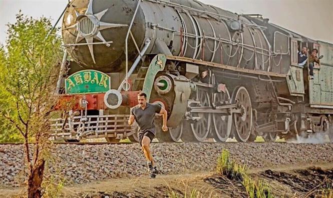 Salman Khan races with India's oldest steam train in this new still from Sultan!