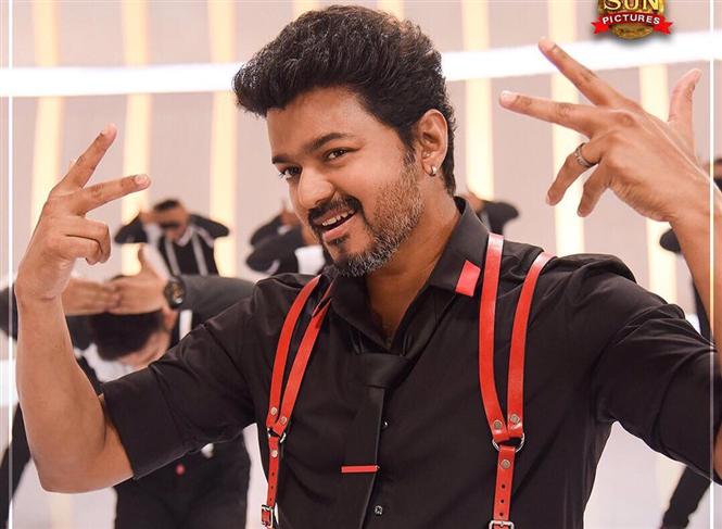 Sarkar rights red hot in the trade Tamil Movie, Music Reviews and News