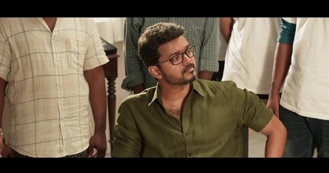 Sarkar Teaser on a record breaking spree every 10 minutes!