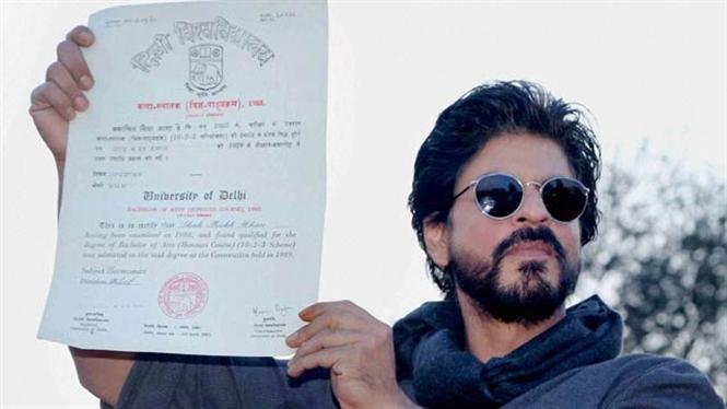 Shah Rukh Khan gets his college degree after 28 years