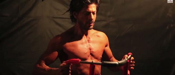 Shahrukh Khan accepts Hrithik Roshan's Bang Bang Dare challegne