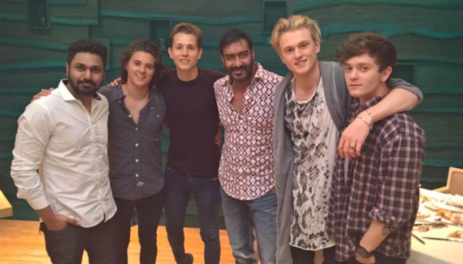 'Shivaay' joins hands with 'The Vamps'