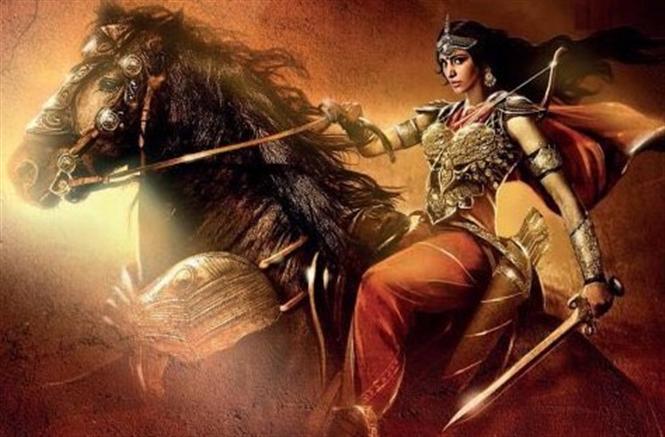 Shruthi Haasan is no longer a part of Sangamithra