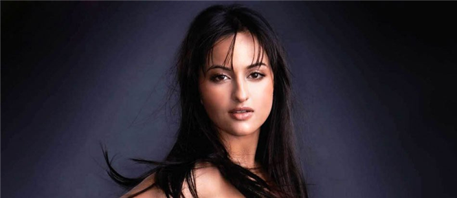 Sonakshi Sinha starts shooting for Lingaa