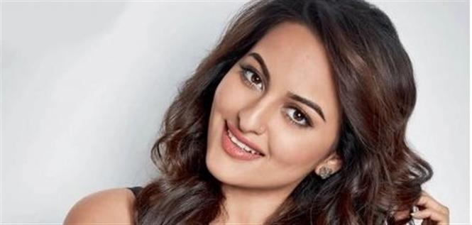 Sonakshi to shoot the last song of Lingaa