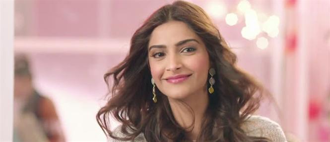 Sonam Kapoor to begin shooting for Padman