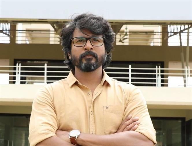 Sun Pictures books Sivakarthikeyan for a 5 film deal with exorbitant salary!