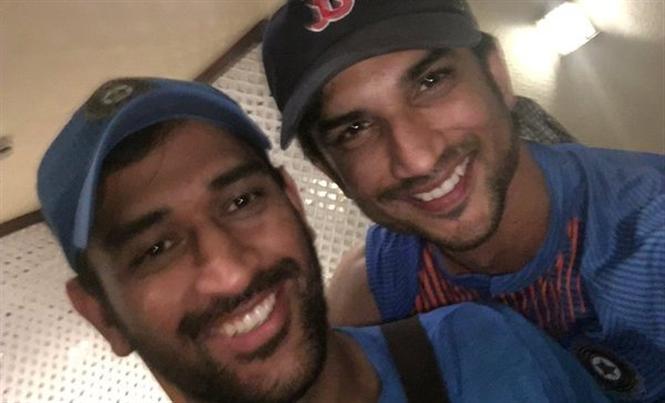 Sushant Singh Rajput, Dhoni celebrate India's victory