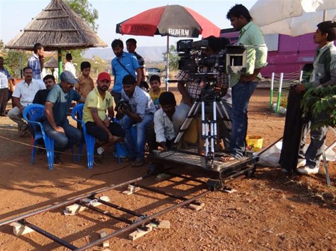Tamil Film Industry gets the nod for beginning post-production work!