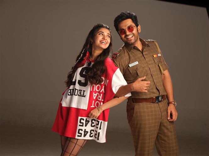 Vaa Vaathiyaar Team Kicks Off Final Week of Shoot Ahead of December Release