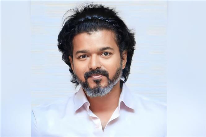 Vijay in discussion with Telugu directors for last film before political entry!