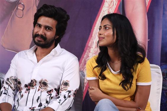 Vishnu Vishal backs Amala Paul's open statement against VSP33 producers!
