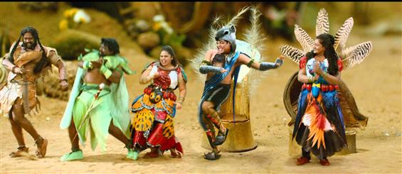Watch 'Jingiliya' song promo from Puli