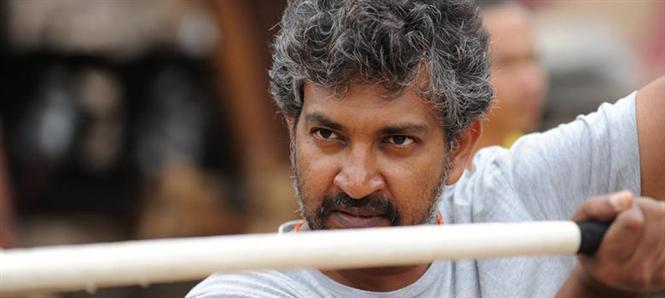 We will not block theatres for false records - SS Rajamouli 